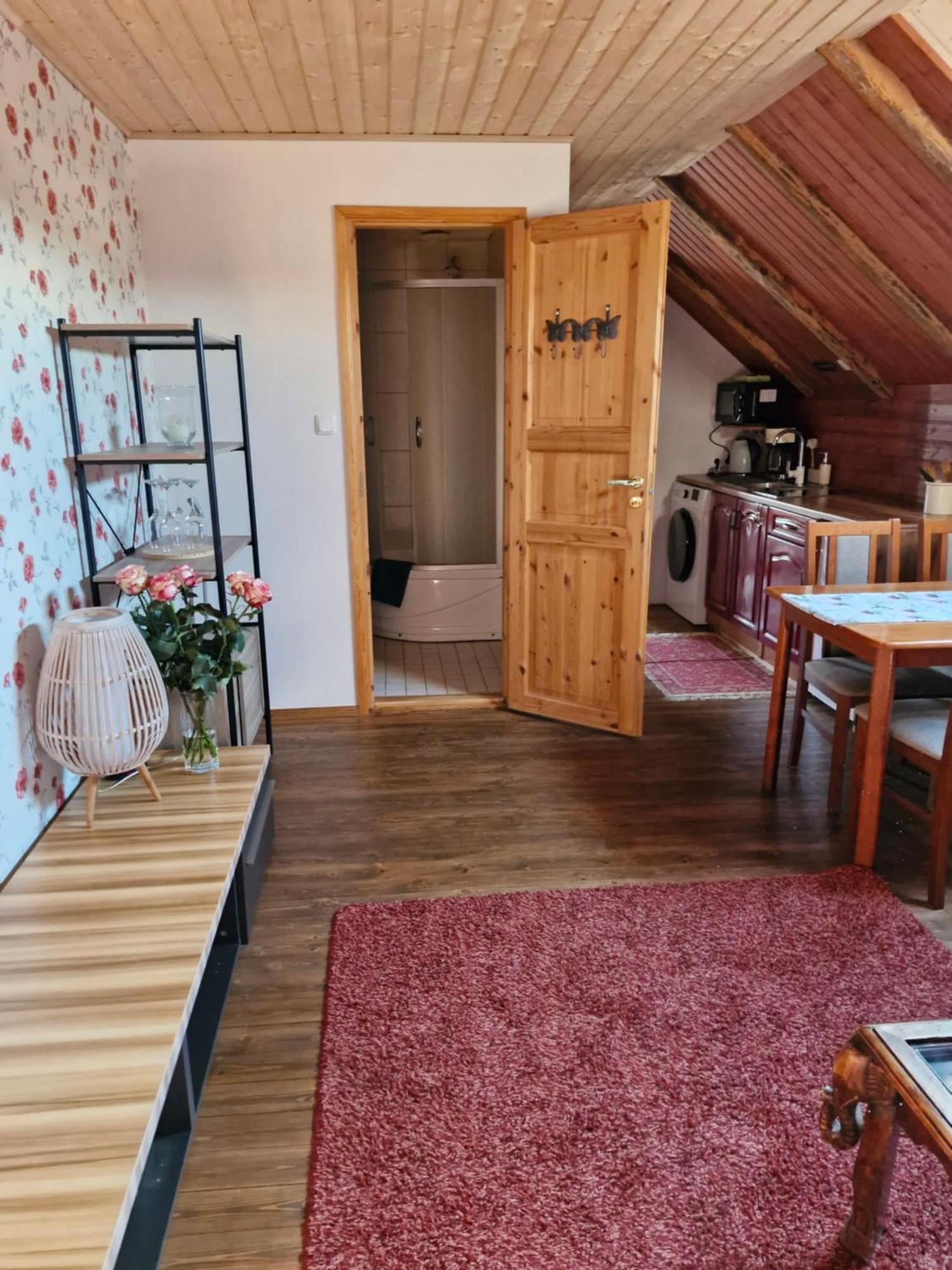 Suur-Sadama Apartment Kuressaare Eksteriør bilde